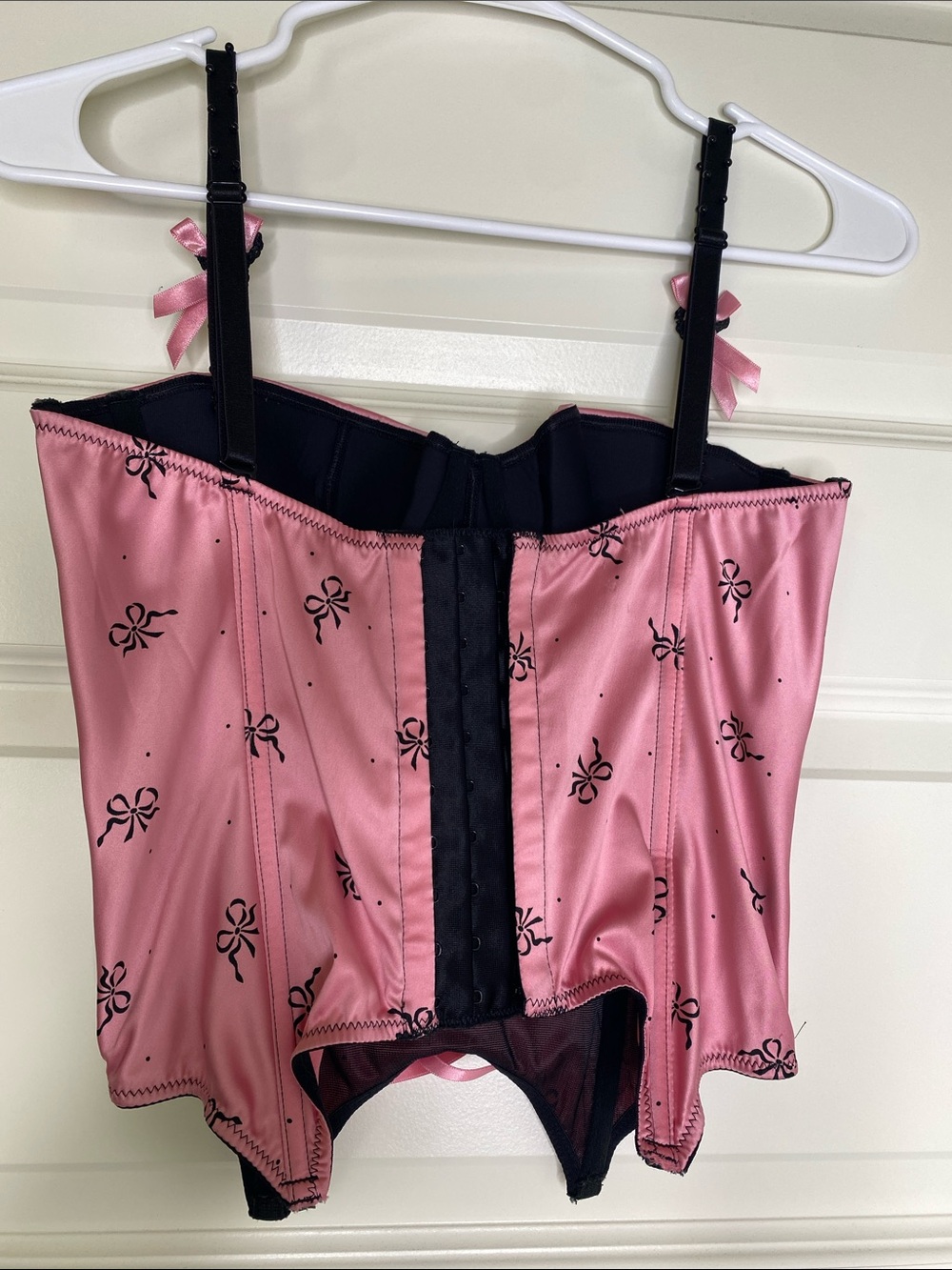 INSANE Y2K VS Pink Satin Lace-Up Corset Bustier with Black Lace Accents - Picture 4 of 9